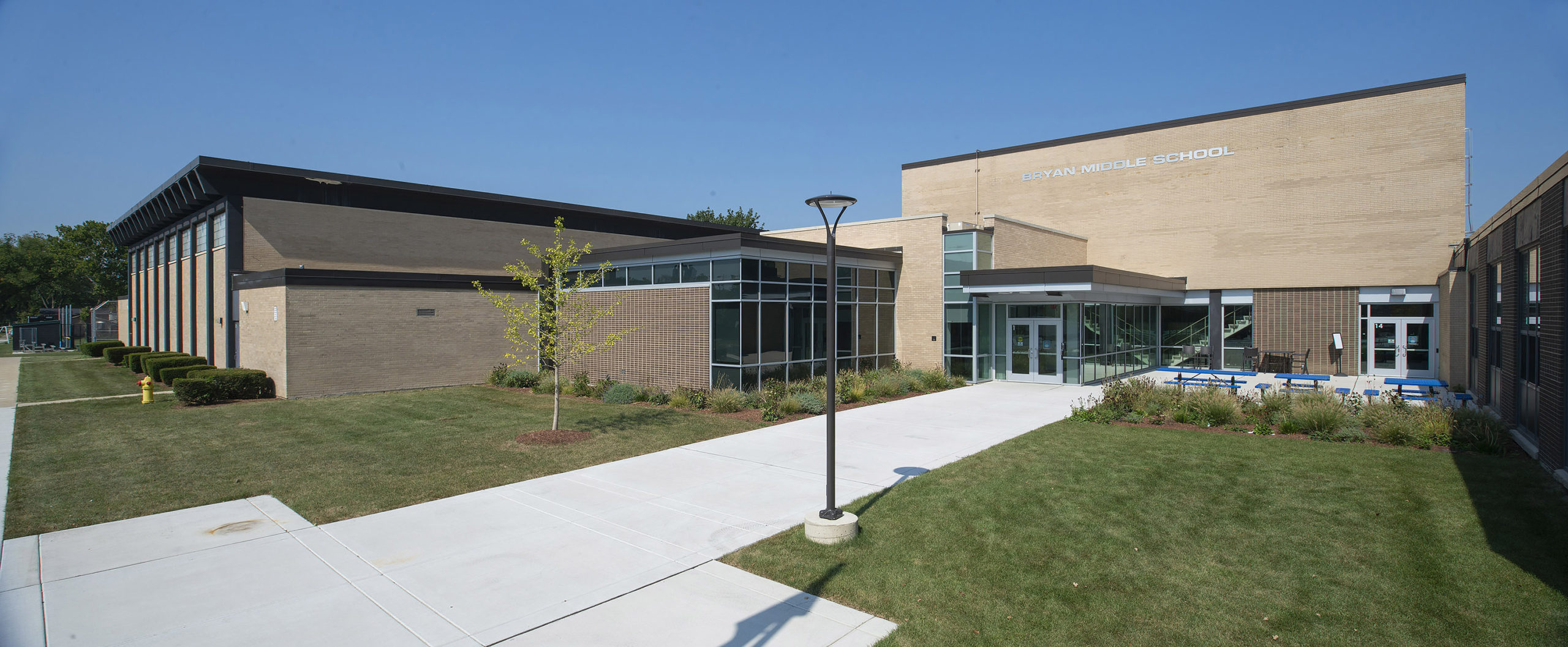 Elmhurst CUSD 205 Bryan Middle School International Contractors Inc Elmhurst CUSD 205 Bryan Middle School International Contractors Inc